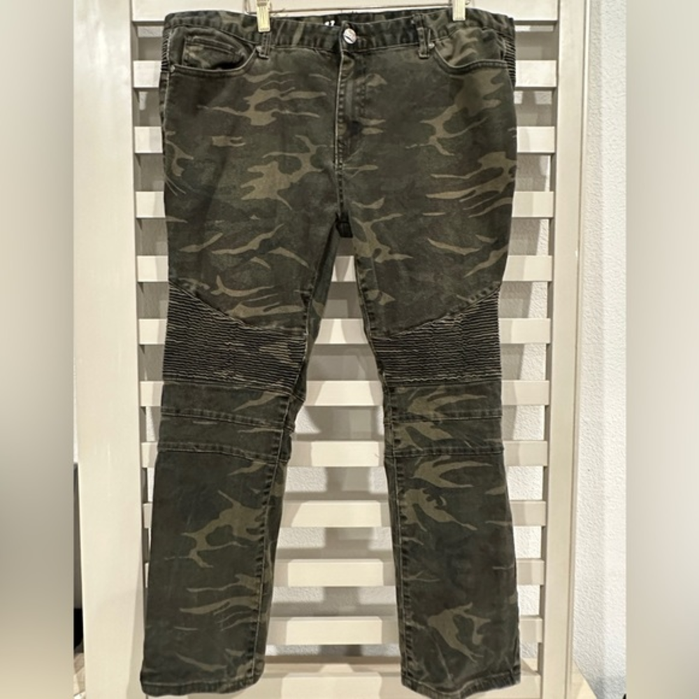 Raw X‎ Mens Jeans Biker Moto Multicolor Camouflage Stretch Pocket Denim 42x 30